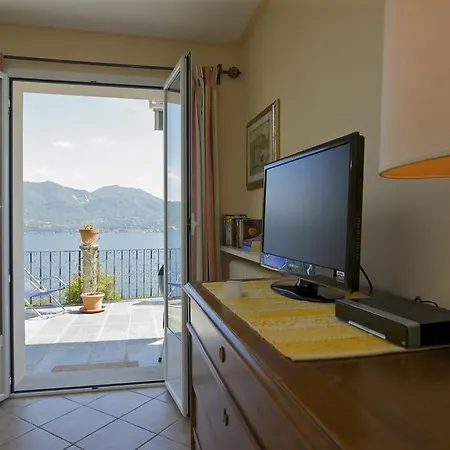 Casa Balon Apartment Oggebbio Exterior photo